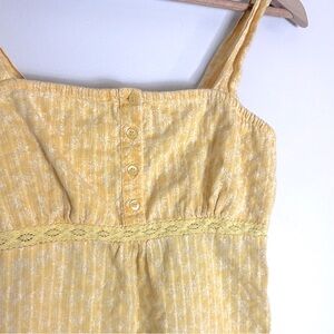 dainty yellow lace trim tank top